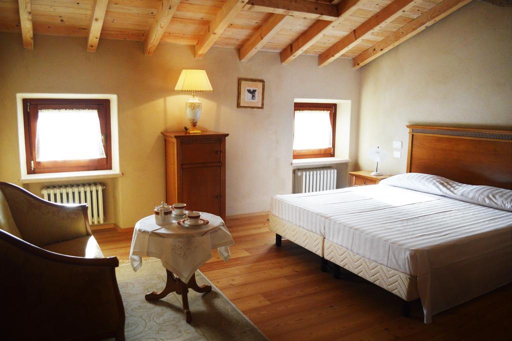 Agriturismo Borgo Valfredda Villa Mezzane di Sotto Exterior photo