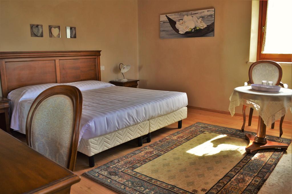 Agriturismo Borgo Valfredda Villa Mezzane di Sotto Exterior photo
